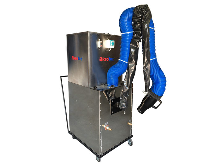 Mobile water type smoke extraction unit   